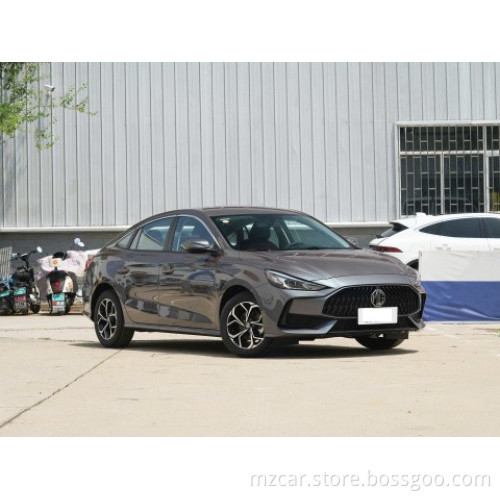 Mg 5 2023 180DVVT manual fashion edition Compact type Manual Operation 1.5T Gasoline Four-door five-seater sedan